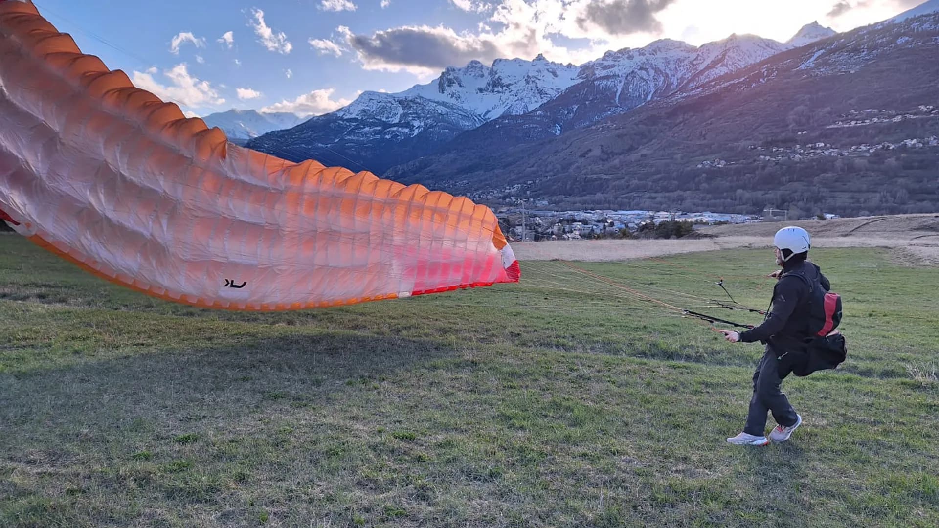 serreche-parapente-wallpaper3